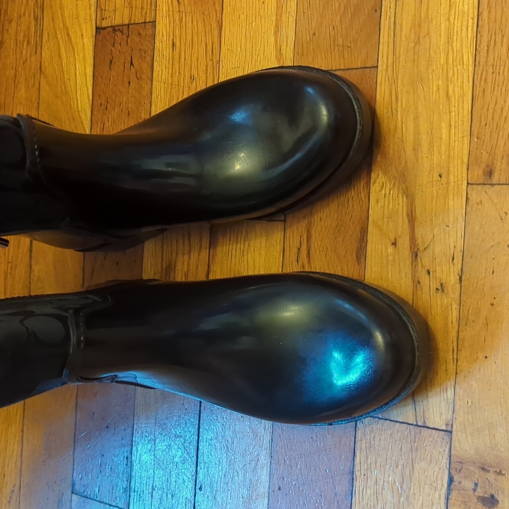 Black Boots size 34